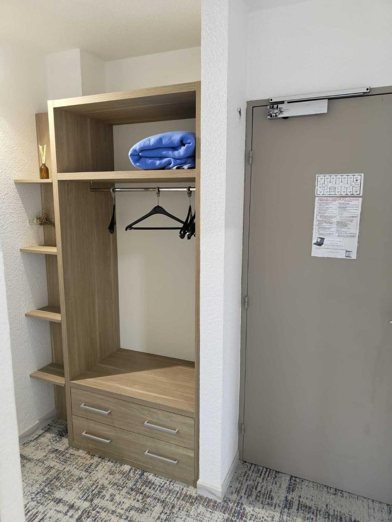 Hotel Les Alizes Puget-Théniers Rom bilde