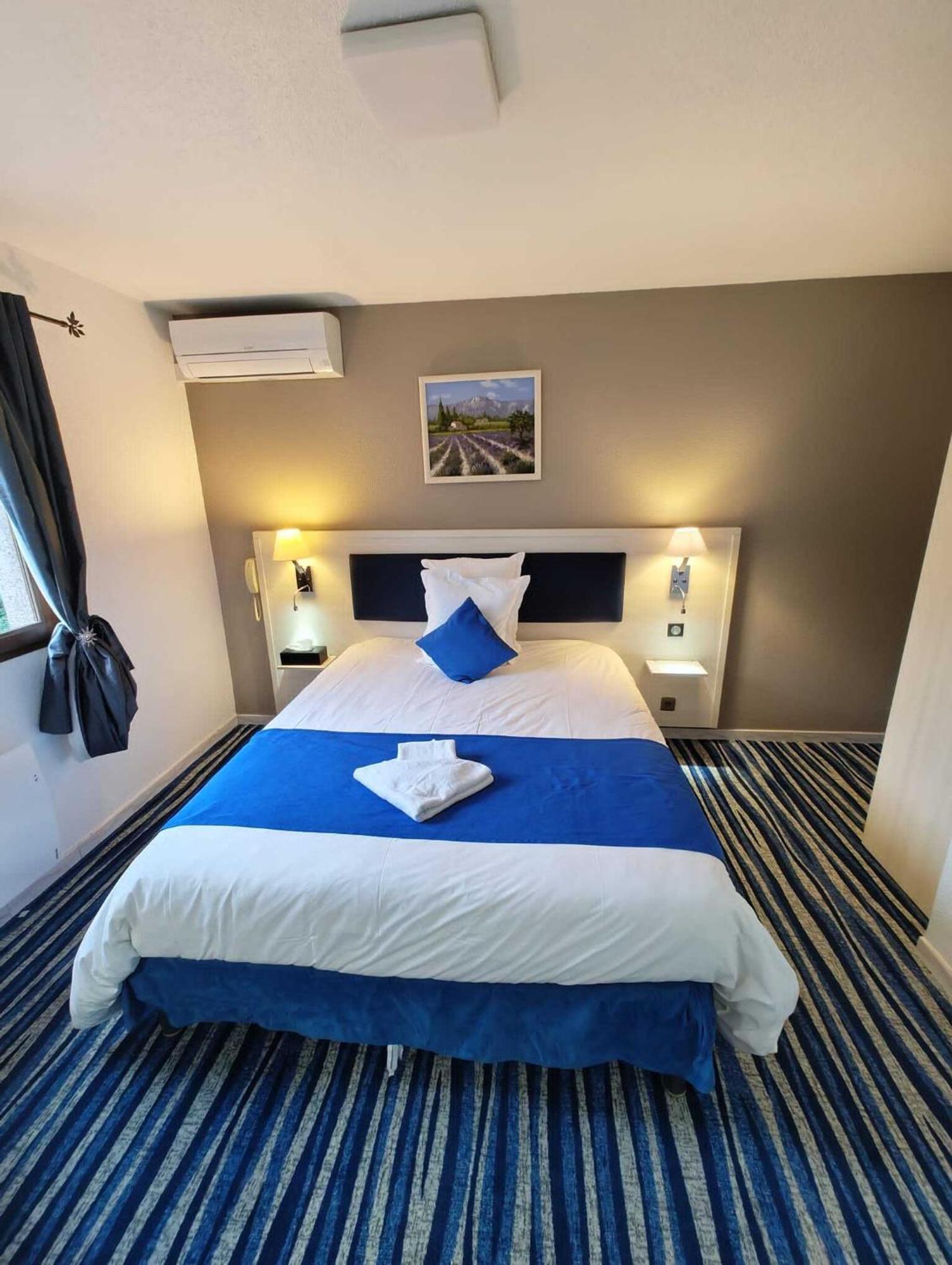 Hotel Les Alizes Puget-Théniers Rom bilde