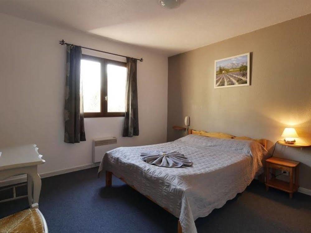 Hotel Les Alizes Puget-Théniers Eksteriør bilde